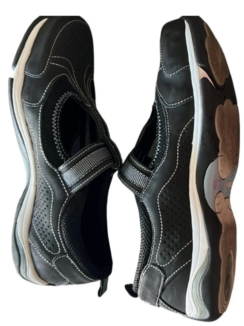 Ryka Veronica women’s 8W black and blue canvas slip on sneakers